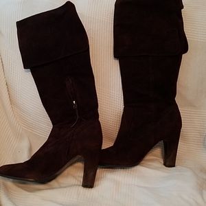 Brown Suede Boots with Cuff